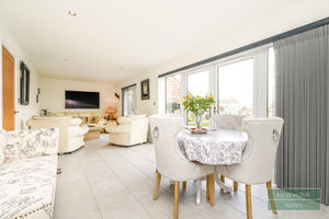 Photo 23- click for photo gallery